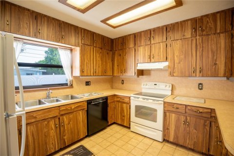 Casa en venta en Saint Petersburg, Florida, 2 dormitorios, 122.45 m2 № 2377573 - foto 28