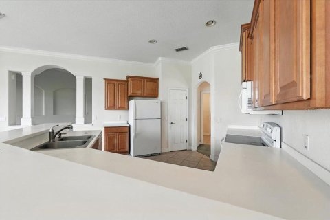 Villa ou maison à vendre à Winter Haven, Floride: 4 chambres, 245.17 m2 № 1894948 - photo 5