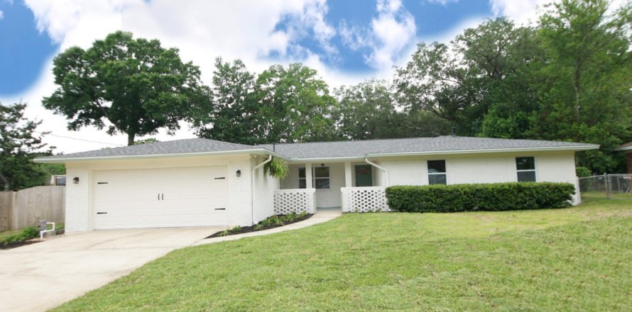 House in Fort Walton Beach, Florida 4 bedrooms, 197.88 sq.m. № 564510