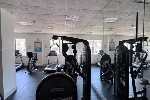 Condominio en venta en Miami Beach, Florida, 1 dormitorio, 86.77 m2 № 2031768 - foto 29