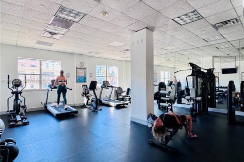 Condominio en venta en Miami Beach, Florida, 1 dormitorio, 86.77 m2 № 2031768 - foto 30