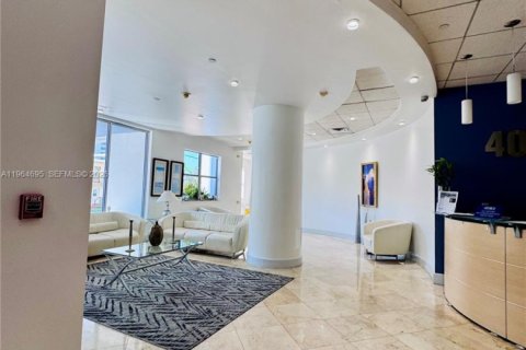 Condominio en venta en Miami Beach, Florida, 1 dormitorio, 86.77 m2 № 2031768 - foto 20