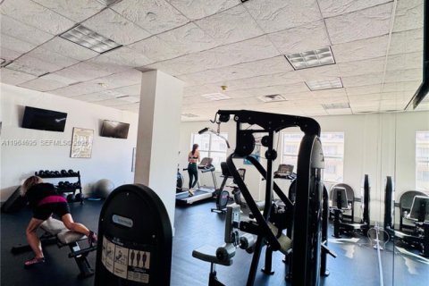 Condominio en venta en Miami Beach, Florida, 1 dormitorio, 86.77 m2 № 2031768 - foto 28