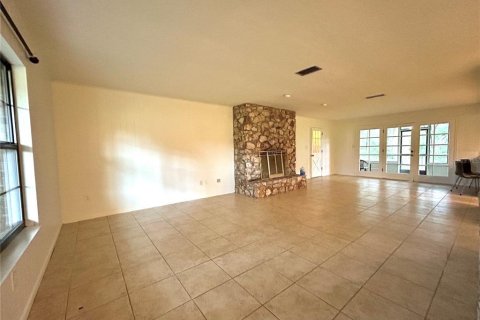 House in Gainesville, Florida 3 bedrooms, 169.45 sq.m. № 2120218 - photo 20