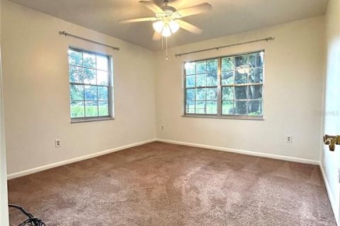 House in Gainesville, Florida 3 bedrooms, 169.45 sq.m. № 2120218 - photo 12