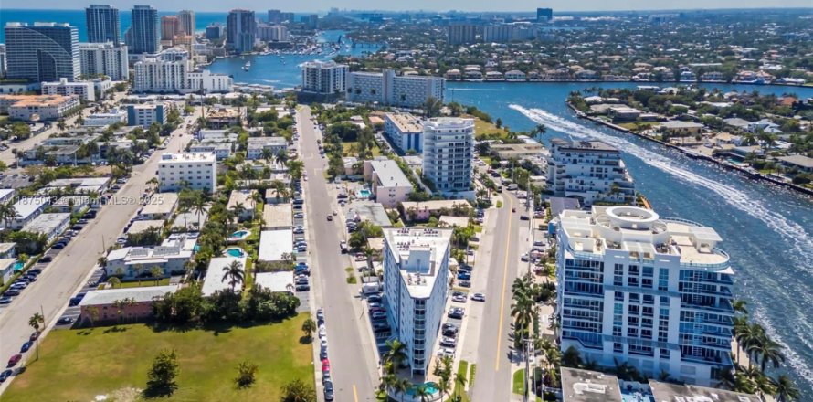 Condo à Fort Lauderdale, Floride, 2 chambres  № 1923503