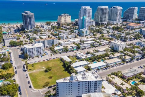 Copropriété à vendre à Fort Lauderdale, Floride: 2 chambres, 117.61 m2 № 1923503 - photo 21