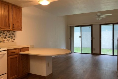 Copropriété à vendre à Gainesville, Floride: 1 chambre, 69.68 m2 № 1854339 - photo 1