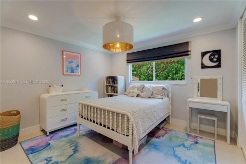 Купить виллу или дом в Пайнкрест, Флорида 5 спален, 367.52м2, № 2028786 - фото 23