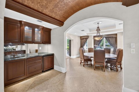 Villa ou maison à vendre à Fort Lauderdale, Floride: 7 chambres, 558.53 m2 № 2413372 - photo 25