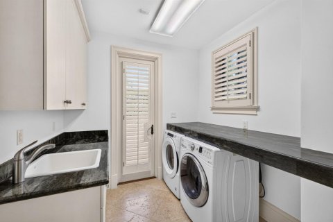 Villa ou maison à vendre à Fort Lauderdale, Floride: 7 chambres, 558.53 m2 № 2413372 - photo 29