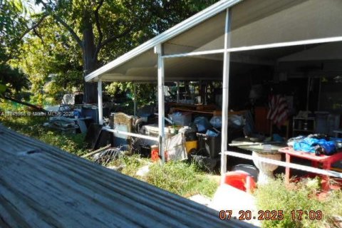 House in Cutler Bay, Florida 3 bedrooms, 223.34 sq.m. № 1857046 - photo 16