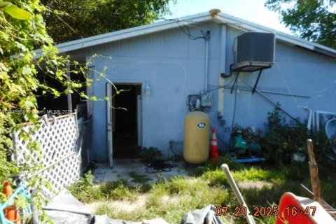 House in Cutler Bay, Florida 3 bedrooms, 223.34 sq.m. № 1857046 - photo 6