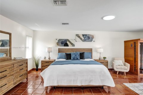 Купить виллу или дом в Плантация, Флорида 5 спален, 316.15м2, № 1927966 - фото 20