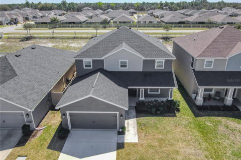 House in Winter Haven, Florida 5 bedrooms, 297.29 sq.m. № 2097867 - photo 2