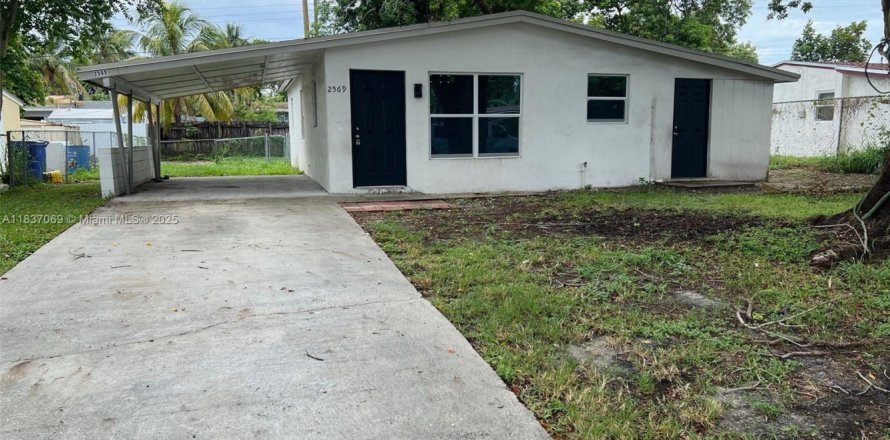 House in Margate, Florida 3 bedrooms, 85.47 sq.m. № 1823722