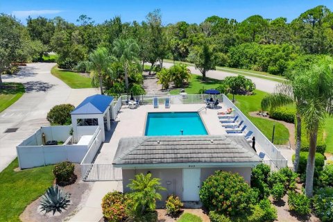 Condo in Venice, Florida, 2 bedrooms  № 1858034 - photo 30