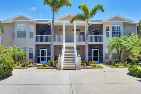 Condo in Venice, Florida, 2 bedrooms  № 1858034 - photo 1