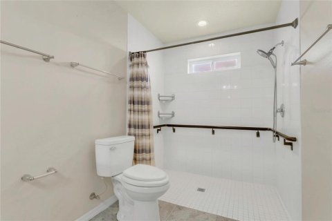 House in Umatilla, Florida 2 bedrooms, 112.41 sq.m. № 1747291 - photo 13