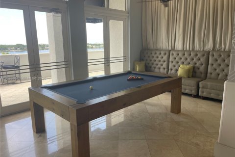 Condo in West Palm Beach, Florida  № 2401277 - photo 28