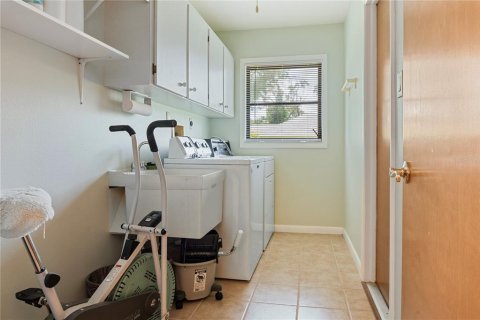 Casa en venta en Port Charlotte, Florida, 3 dormitorios, 163.6 m2 № 1844252 - foto 25