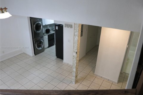 Copropriété à vendre à Miami, Floride: 3 chambres, 123.56 m2 № 1949288 - photo 14