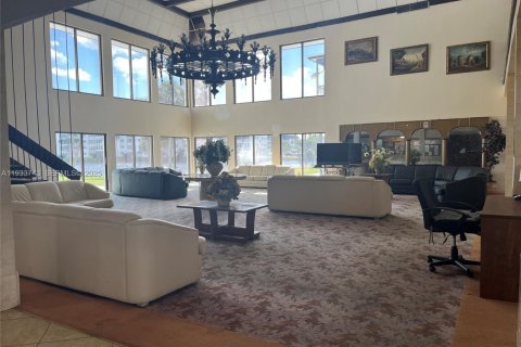 Condo in Lauderhill, Florida, 1 bedroom  № 1992001 - photo 30