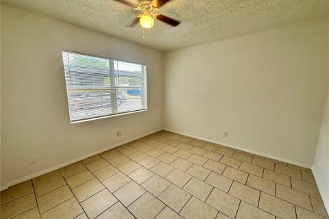 Villa ou maison à louer à Orlando, Floride: 5 chambres, 163.69 m2 № 1873257 - photo 27