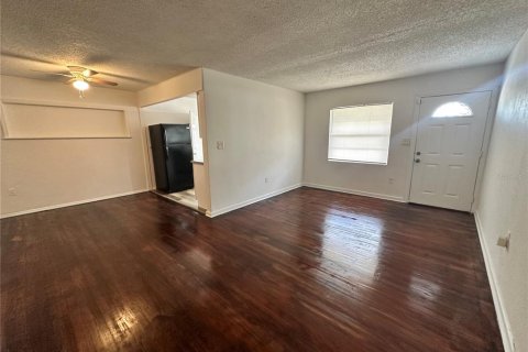 Villa ou maison à louer à Orlando, Floride: 5 chambres, 163.69 m2 № 1873257 - photo 22