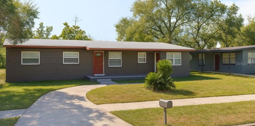 Villa ou maison à Orlando, Floride 5 chambres, 163.69 m2 № 1873257