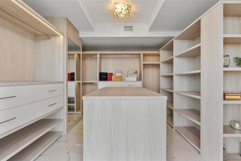 Copropriété à vendre à Aventura, Floride: 4 chambres, 315.87 m2 № 1956688 - photo 14