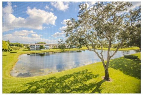 Copropriété à vendre à Boca Raton, Floride: 2 chambres, 78.04 m2 № 2154243 - photo 12