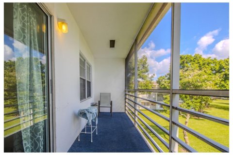 Copropriété à vendre à Boca Raton, Floride: 2 chambres, 78.04 m2 № 2154243 - photo 14