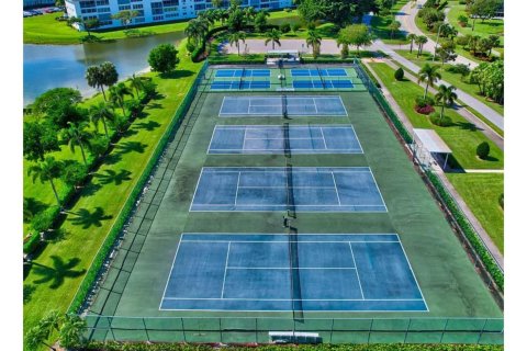 Copropriété à vendre à Boca Raton, Floride: 2 chambres, 78.04 m2 № 2154243 - photo 20