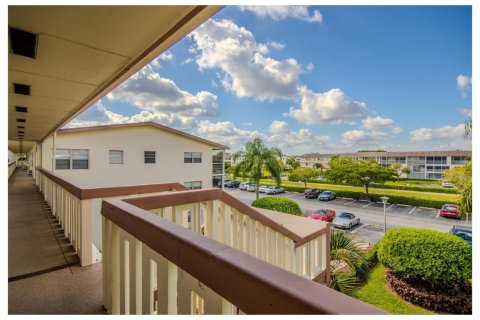 Copropriété à vendre à Boca Raton, Floride: 2 chambres, 78.04 m2 № 2154243 - photo 15