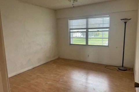 Copropriété à vendre à Boca Raton, Floride: 2 chambres, 78.04 m2 № 2154243 - photo 29