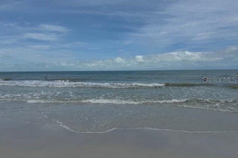 Condo in Saint Pete Beach, Florida, 1 bedroom  № 1690206 - photo 20