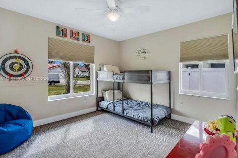 Villa ou maison à vendre à Pembroke Pines, Floride: 4 chambres, 256.41 m2 № 2025064 - photo 22