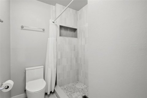 Condo in Tampa, Florida, 2 bedrooms № 2225263 - photo 21