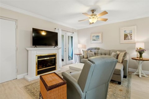 Condo in Tampa, Florida, 2 bedrooms № 2225263 - photo 7