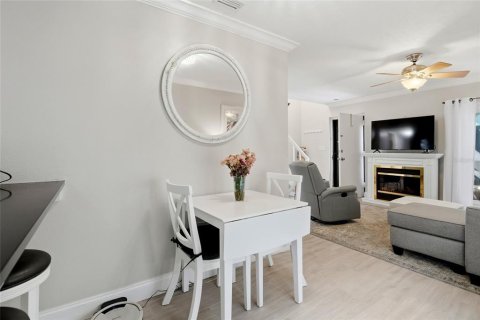 Condo in Tampa, Florida, 2 bedrooms № 2225263 - photo 12