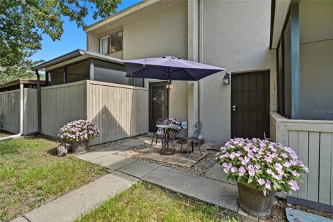 Condo in Tampa, Florida, 2 bedrooms № 2225263