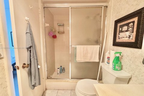 Copropriété à vendre à Dania Beach, Floride: 2 chambres, 110.55 m2 № 1946410 - photo 16