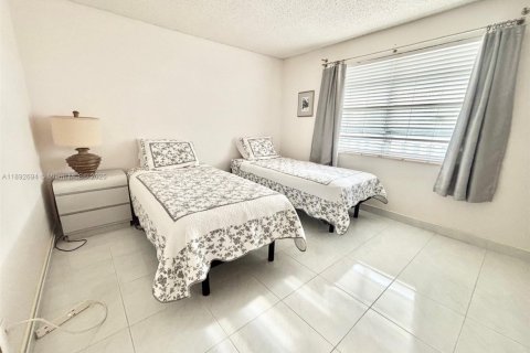Copropriété à vendre à Dania Beach, Floride: 2 chambres, 110.55 m2 № 1946410 - photo 17