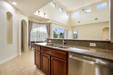 Casa en venta en West Palm Beach, Florida, 5 dormitorios, 299.98 m2 № 2382097 - foto 23