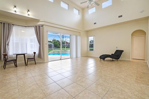 Casa en venta en West Palm Beach, Florida, 5 dormitorios, 299.98 m2 № 2382097 - foto 12