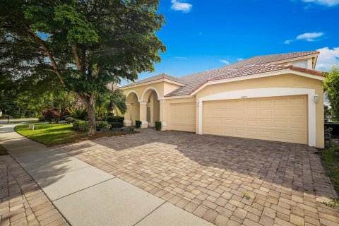 Casa en venta en West Palm Beach, Florida, 5 dormitorios, 299.98 m2 № 2382097 - foto 3