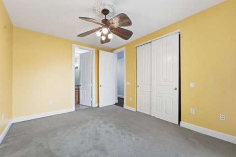 Casa en venta en Fort Lauderdale, Florida, 5 dormitorios, 290.78 m2 № 2355461 - foto 23