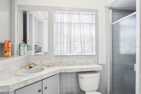 House in Tampa, Florida 3 bedrooms, 147.16 sq.m. № 1608425 - photo 19