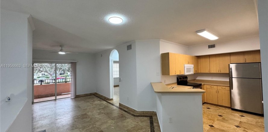 Condominio en North Lauderdale, Florida, 1 dormitorio  № 2010575